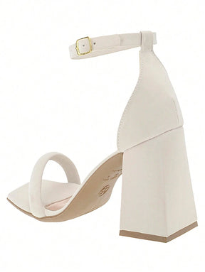 Sandália Shekinah Bege Salto Bloco Alto Bico Quadrado