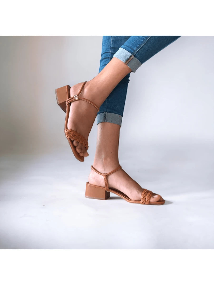 Sandália Salto Bloco Médio Baixo 4,5 Cm Confortável Para Dia A Dia Versátil Lançamento