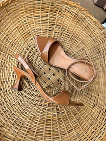 Eva Sandália Preto Salto Taça Bico Folha