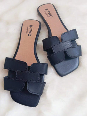 Rasteirinha Sandália Rasteira Flat H, Solado antiderrapante, confortável - K-two Calçados, Sandalia Feminina metalizada