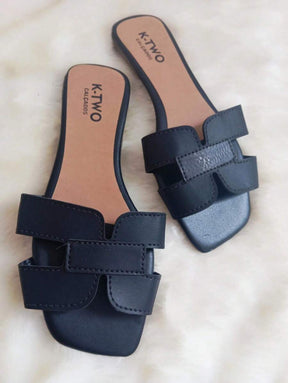 Rasteirinha Sandália Rasteira Flat H, Solado antiderrapante, confortável - K-two Calçados, Sandalia Feminina metalizada