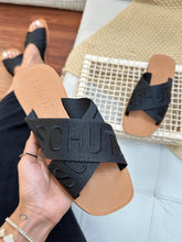 Sandália Feminina Rasteira Flat X Bordado Estilosa Elegante Moda Blogueira Verão Macia Rasteirinha Confortável