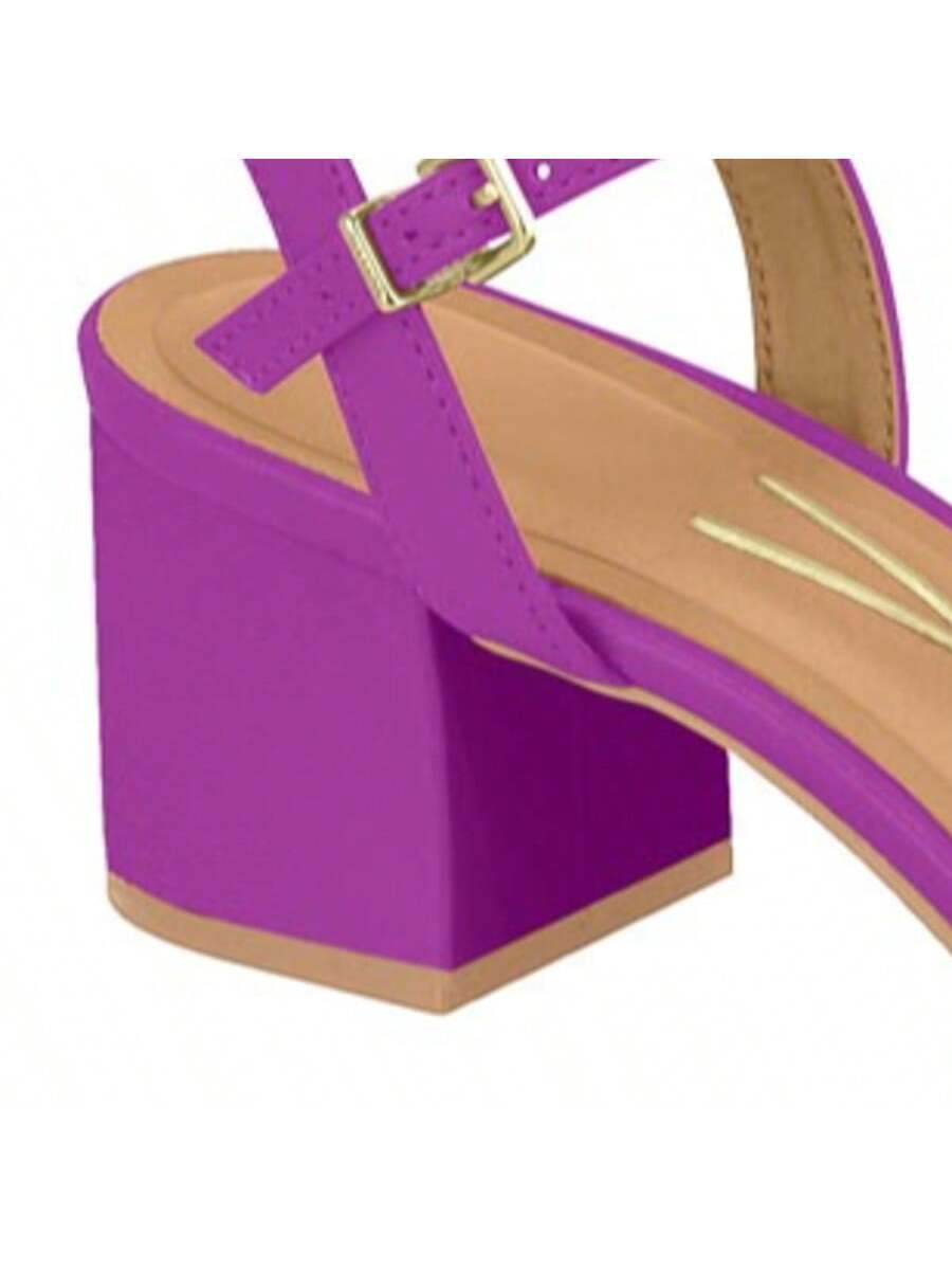 Luna Sandália Branco Slingback Salto Quadrado Baixo