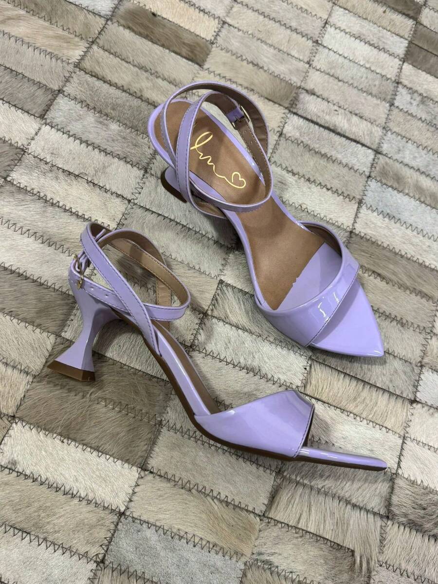 Eva Sandália Preto Salto Taça Bico Folha